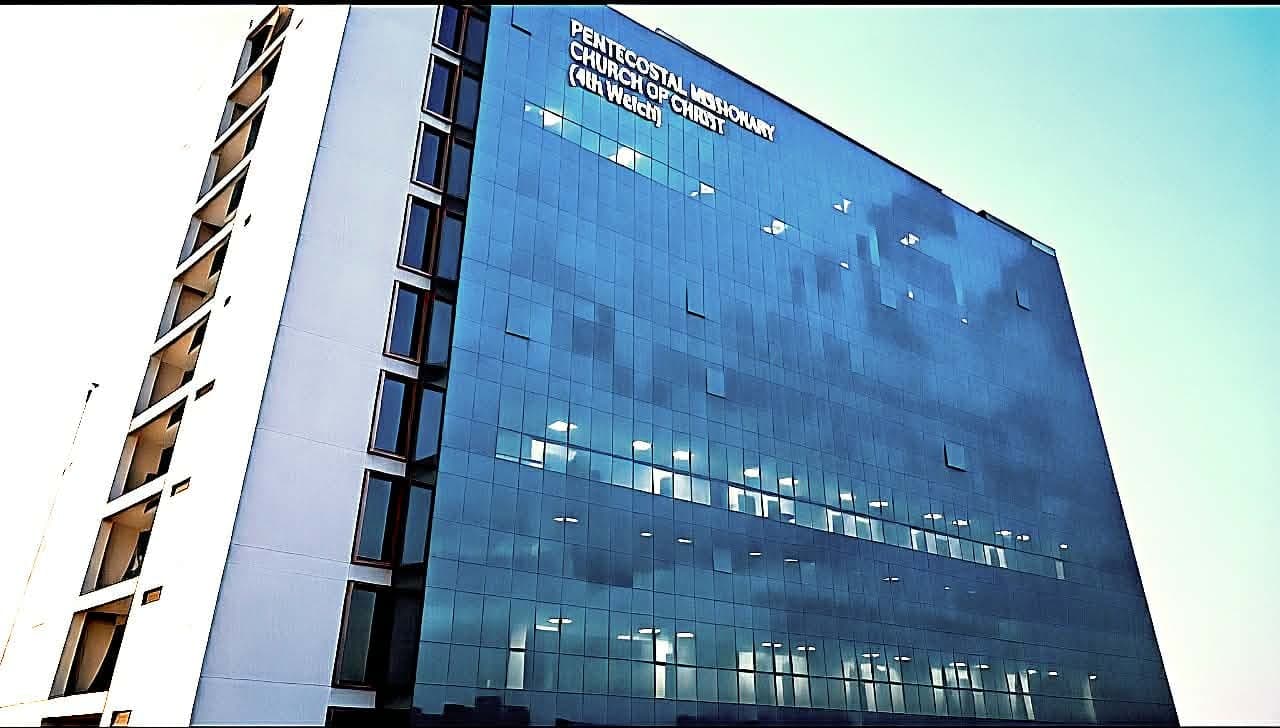 The MBSI campus building in daylight